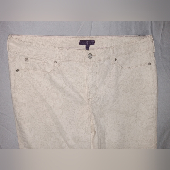 💣NYDJ JEANS/PANTS CREAM W/  PAISLEY PRINT SZ 14 - Picture 3 of 6